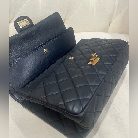 Chanel Double Flap Calfskin Reissue 2.55 Medium Bag - Picture 6 of 12